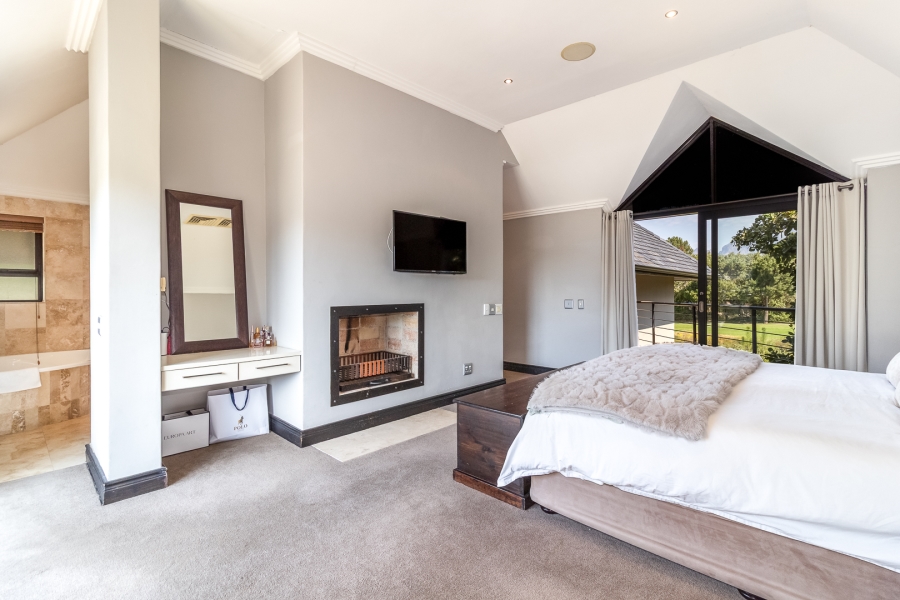 4 Bedroom Property for Sale in Pearl Valley at Val de Vie Western Cape